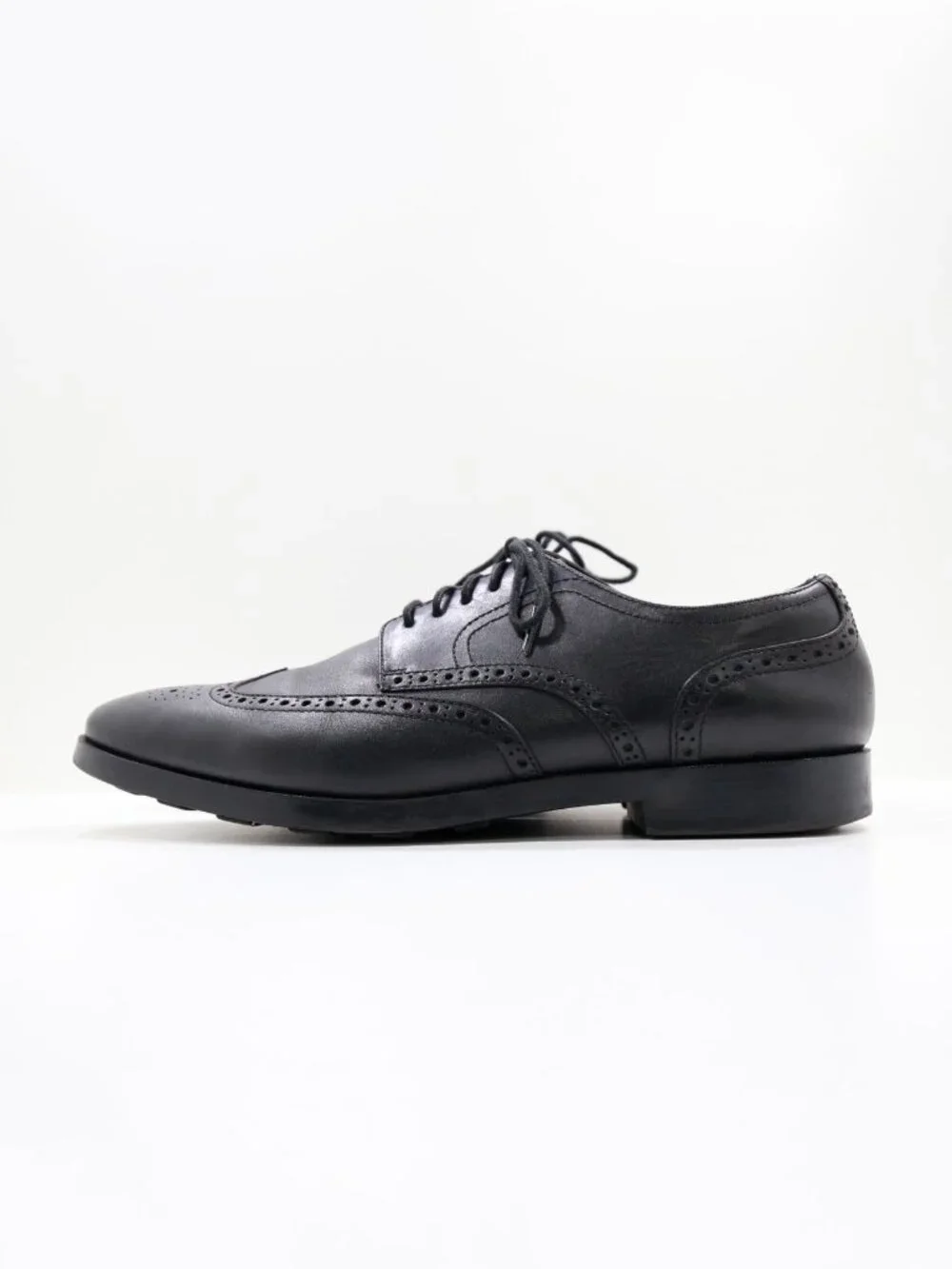 Cole Haan Grand OS Black Leather Wingtip Oxfords - 10 W